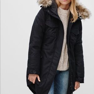Black Aritzia Community Paradigm Parka - Size S